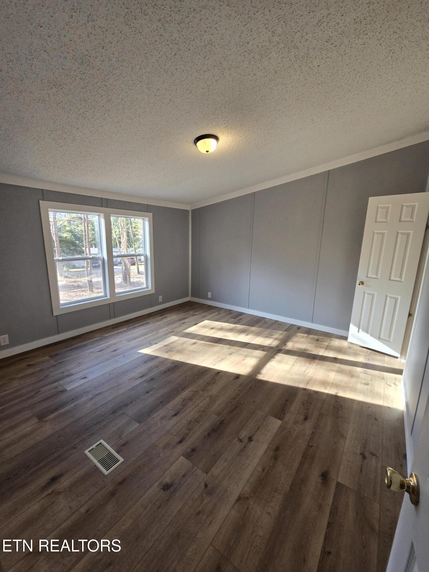 340 Lovin Farm Road Vonore, TN 37885 - Photo 6 of 32 20251024_095303