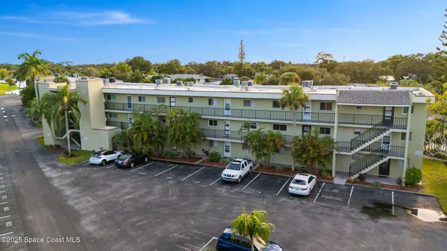 $199,000 | 1001 West Eau Gallie Boulevard, Unit 229, Melbourne, FL 32935