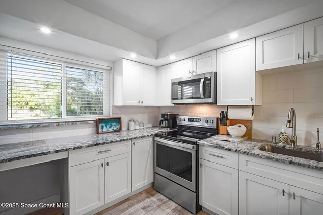 $199,000 | 1001 West Eau Gallie Boulevard, Unit 229, Melbourne, FL 32935