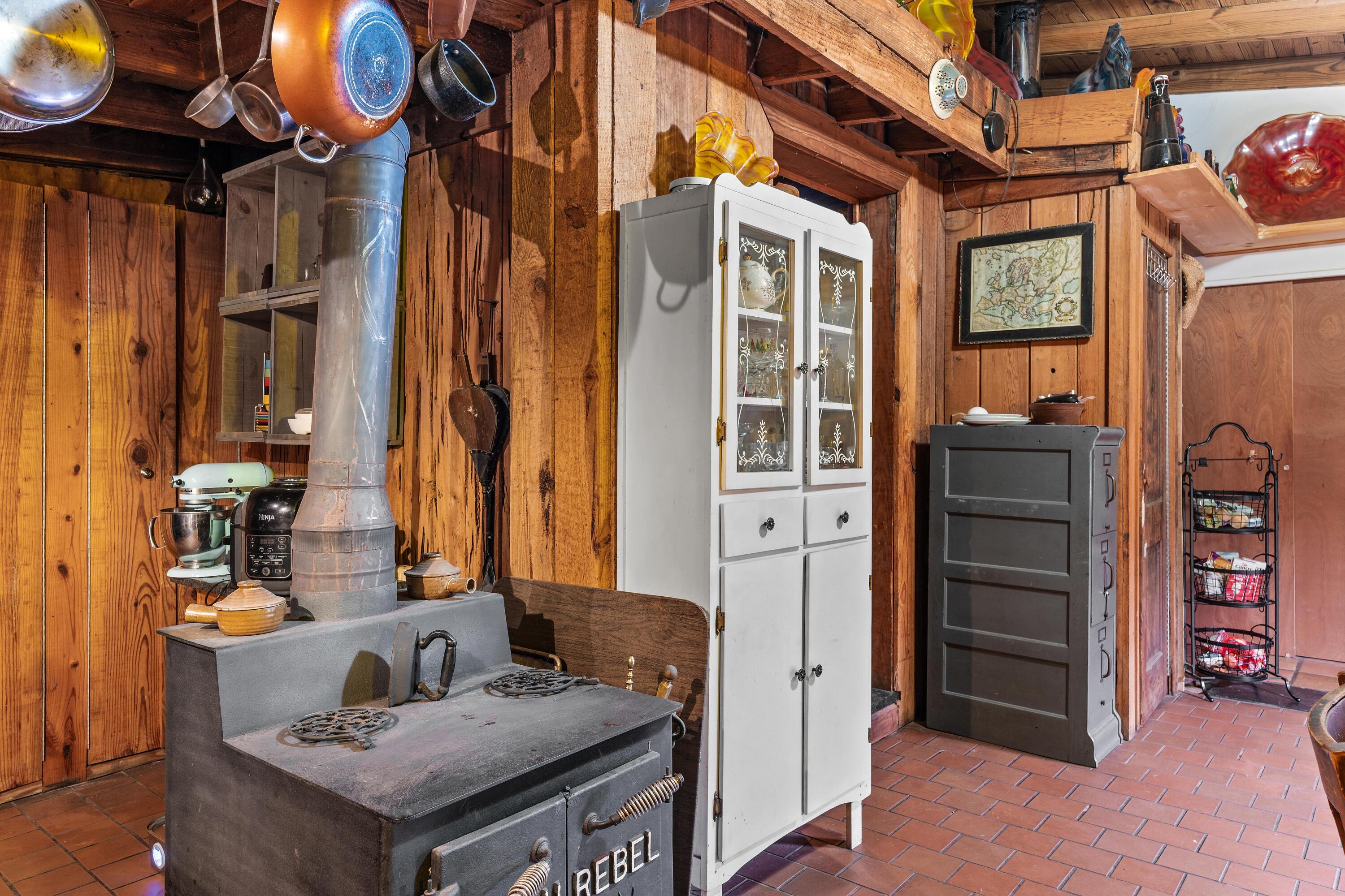 1373 Bridge Street Branchville, SC 29432 - Photo 8 of 66 DSC09452