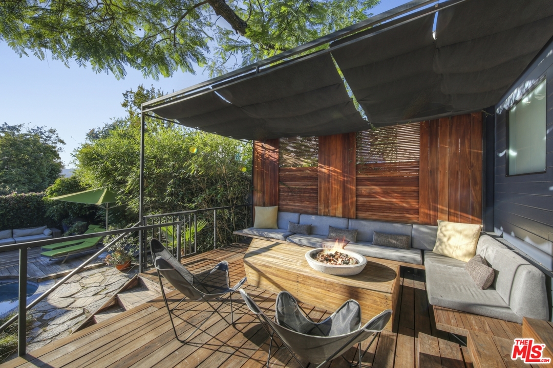 1661 Edgecliffe Drive Los Angeles, CA 90026 - Photo 32 of 49