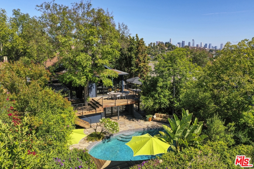 1661 Edgecliffe Drive Los Angeles, CA 90026 - Photo 36 of 49