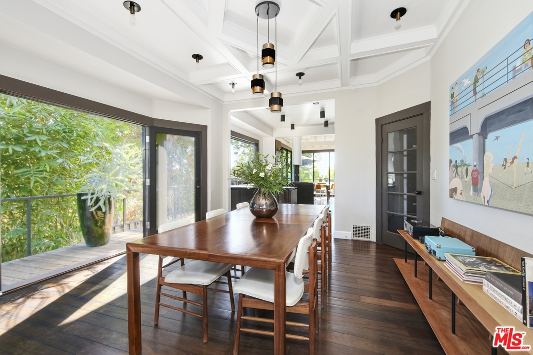 1661 Edgecliffe Drive Los Angeles, CA 90026 - Photo 9 of 49