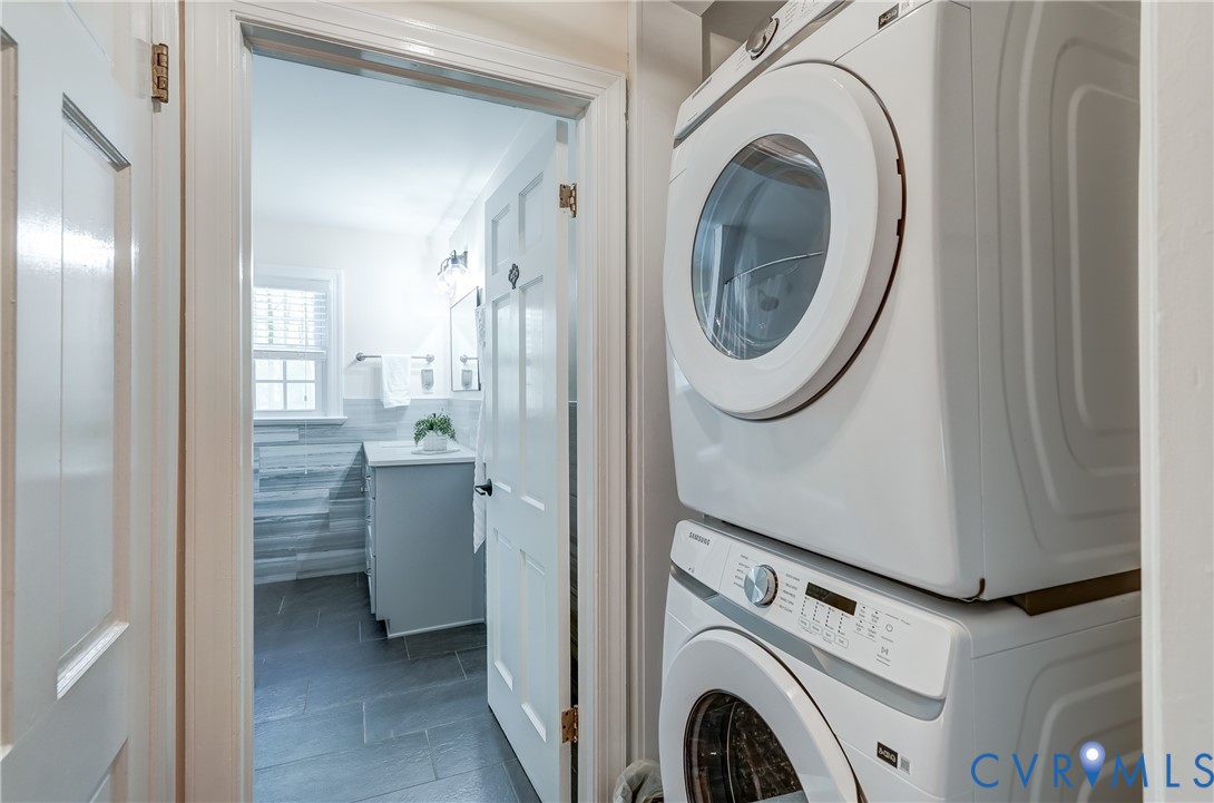 4287 Cheyenne Road Richmond, VA 23235 - Photo 54 of 60 a view of a hallway with washer and dryer