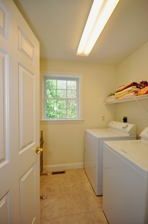 7 Mary Shepherd Road Littleton, MA 01460 - Photo 16 of 30 Gallery Image 16