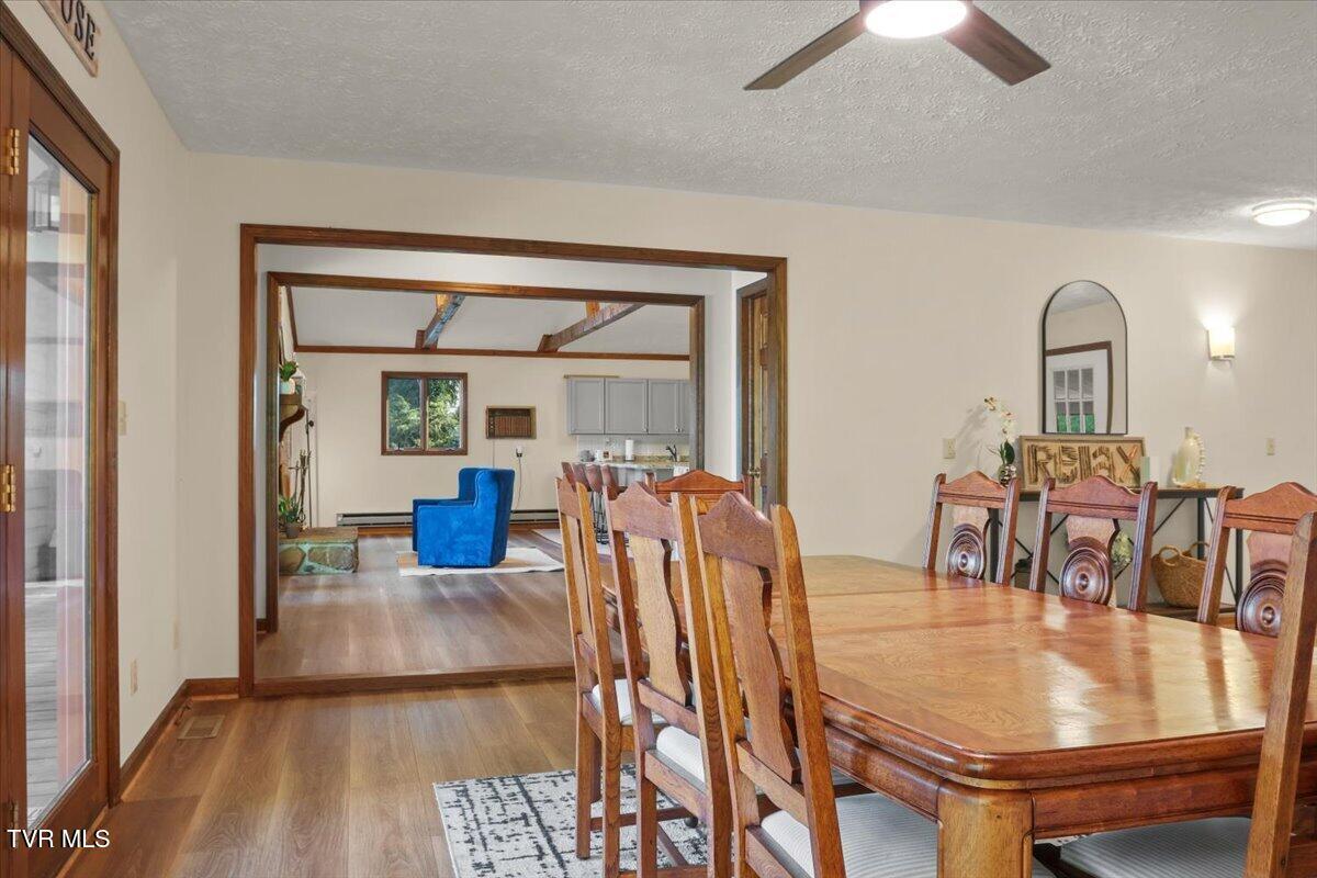 427 Gammon Road Kingsport, TN 37663 - Photo 8 of 68 09-IMG_9763