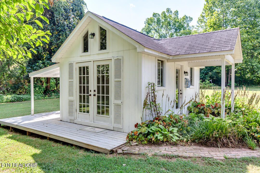 7907 Heiskell Road Powell, TN 37849 - Photo 40 of 43 039240711-3-7907HeiskellRdPowellTn-SCREE