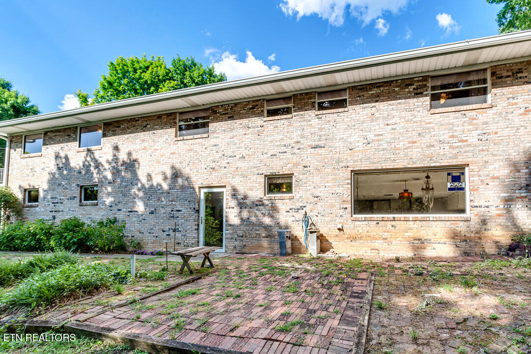 7907 Heiskell Road Powell, TN 37849 - Photo 42 of 43 033240711-3-7907HeiskellRdPowellTn-SCREE