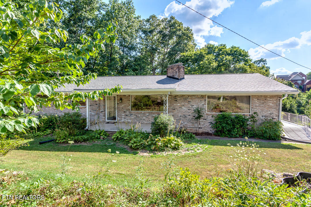7907 Heiskell Road Powell, TN 37849 - Photo 43 of 43 002240711-3-7907HeiskellRdPowellTn-SCREE