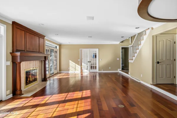 $1,600,000 | 6 Beacon Hill Drive, Saratoga Springs, NY 12866