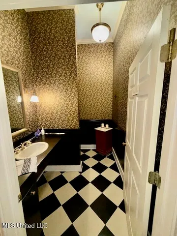 $349,000 | 657 South Canal Street, Natchez, MS 39120