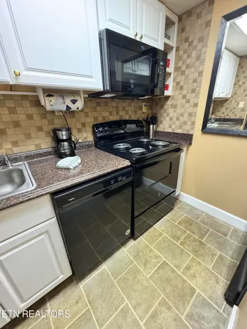 $319,000 | 102 Baskins Creek Bypass, Unit 107, Gatlinburg, TN 37738