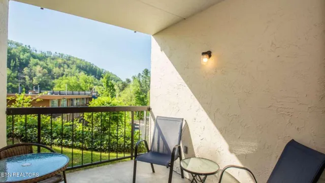 $319,000 | 102 Baskins Creek Bypass, Unit 107, Gatlinburg, TN 37738