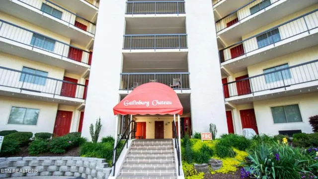 $319,000 | 102 Baskins Creek Bypass, Unit 107, Gatlinburg, TN 37738