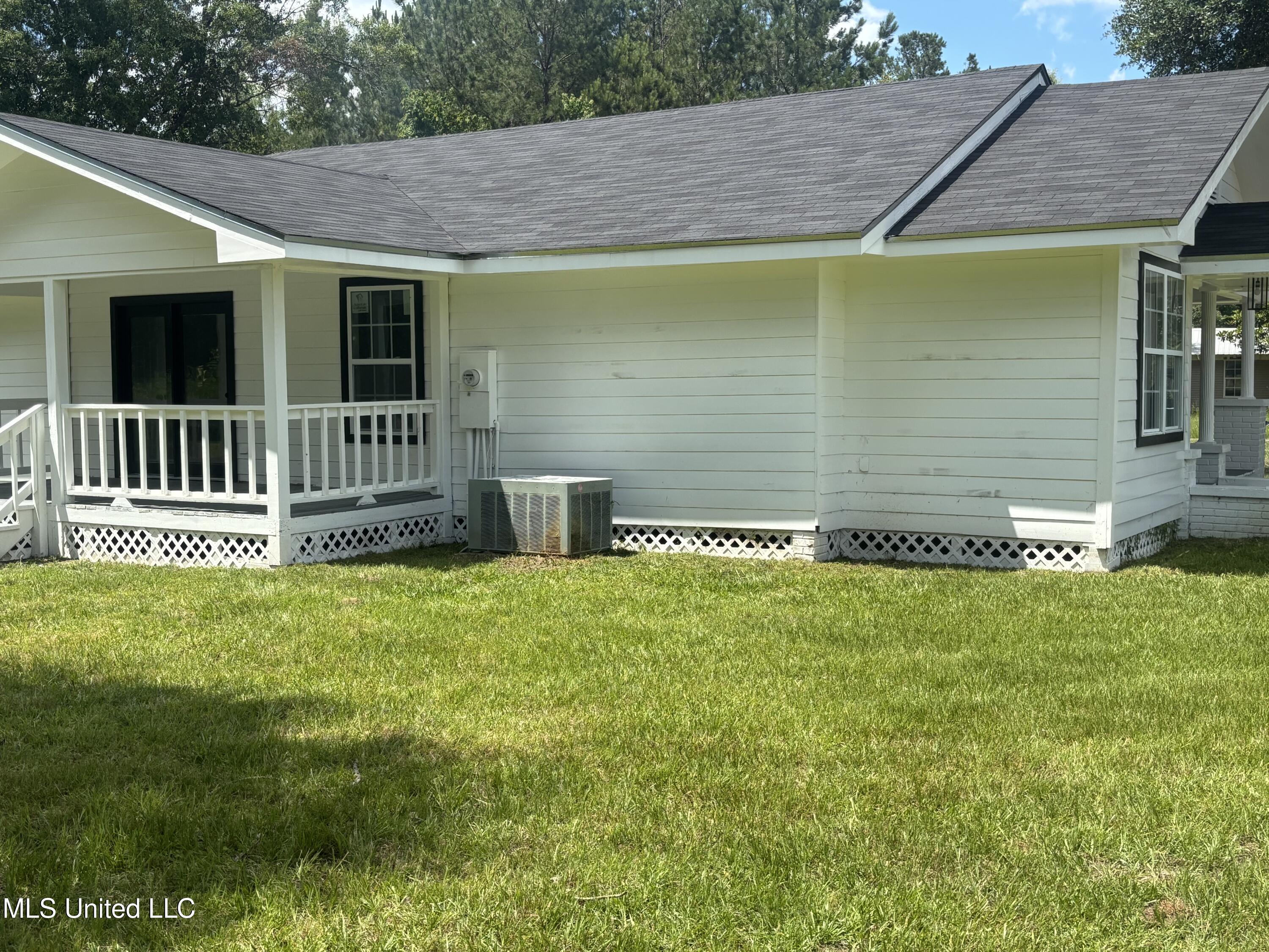 3 Jimmy Reyer Road Poplarville, MS 39470 - Photo 13 of 62 IMG_6380