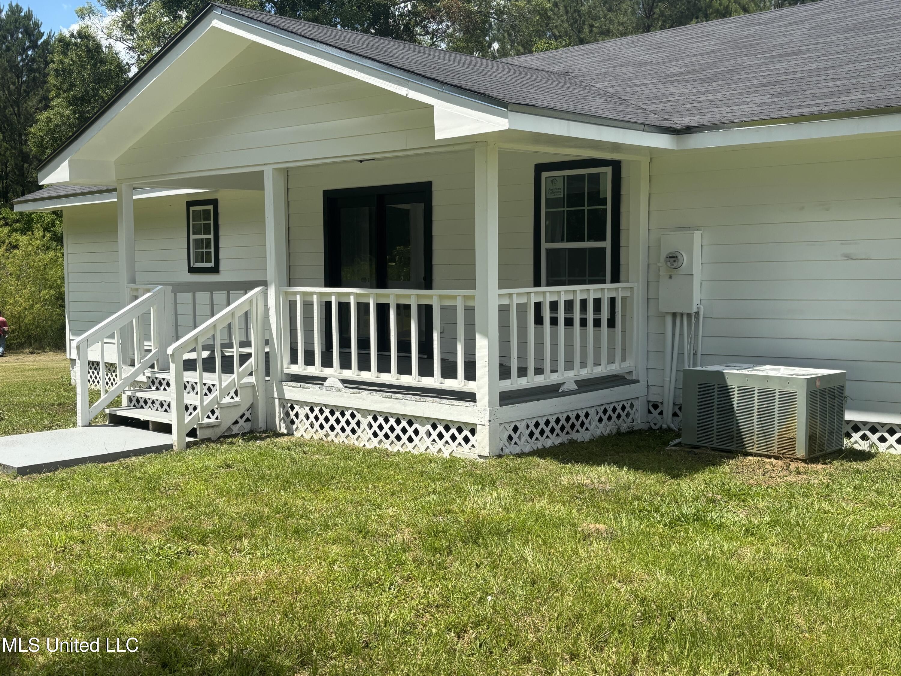 3 Jimmy Reyer Road Poplarville, MS 39470 - Photo 14 of 62 IMG_6383