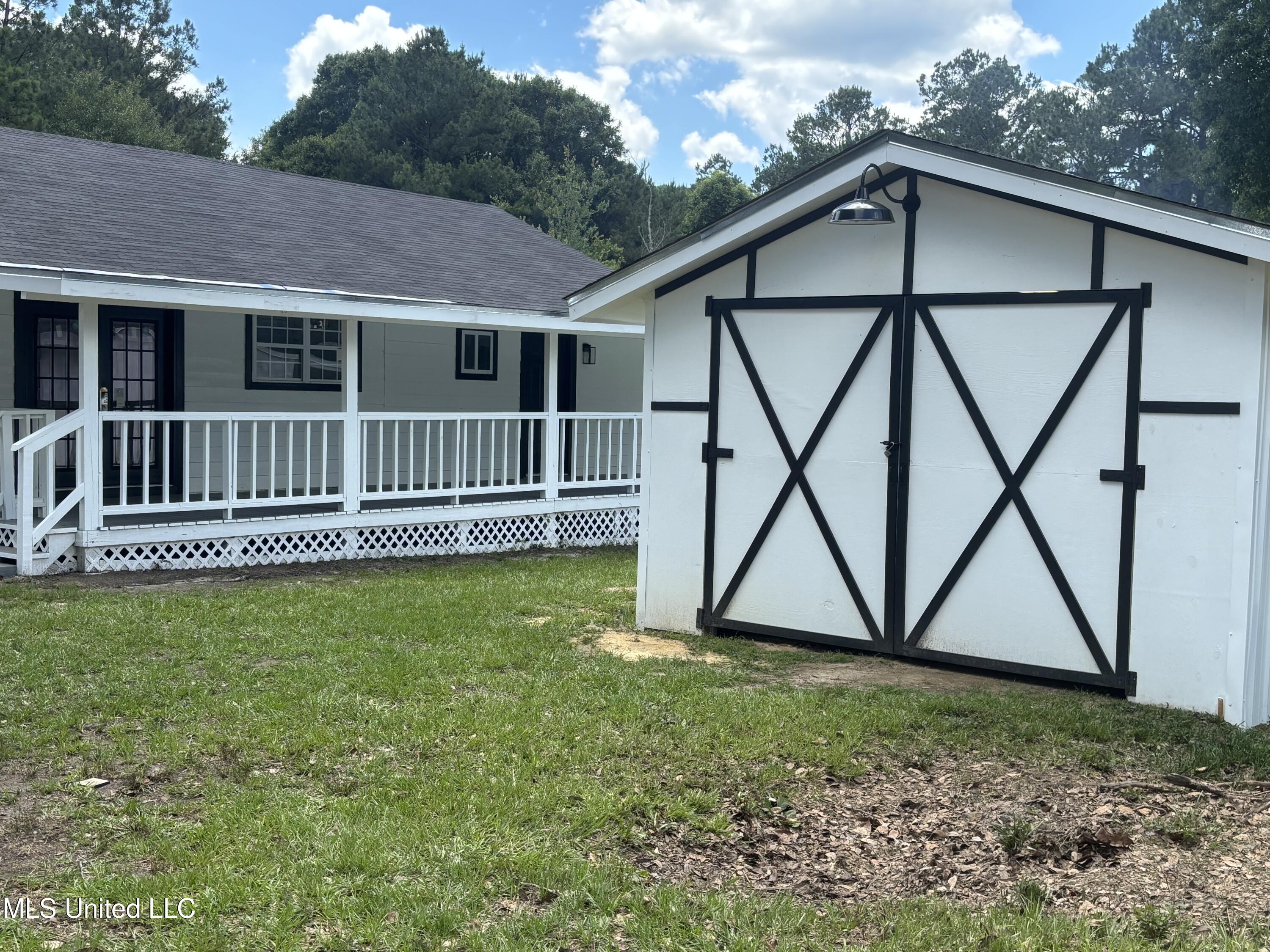 3 Jimmy Reyer Road Poplarville, MS 39470 - Photo 8 of 62 IMG_6371