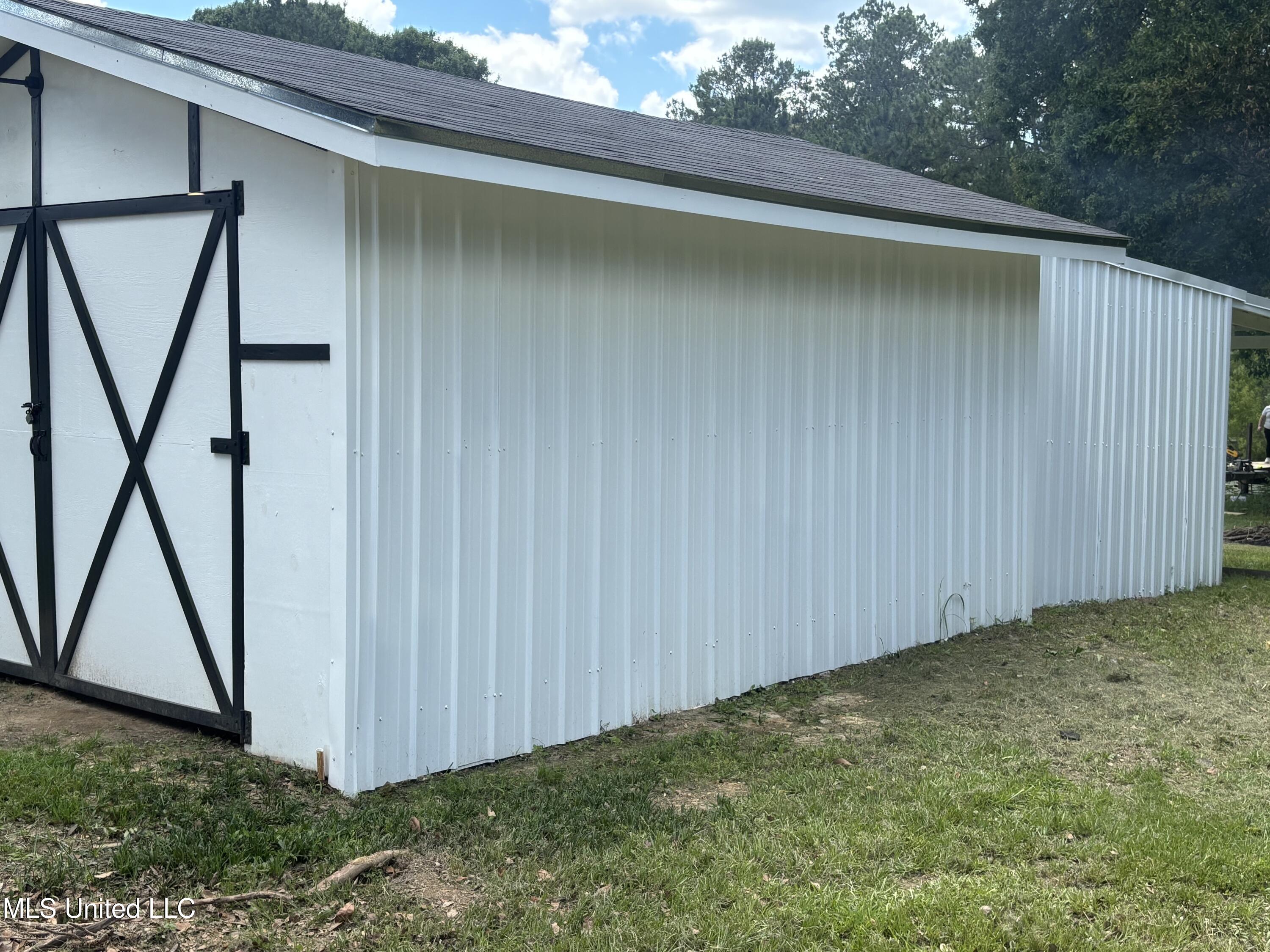 3 Jimmy Reyer Road Poplarville, MS 39470 - Photo 9 of 62 IMG_6372