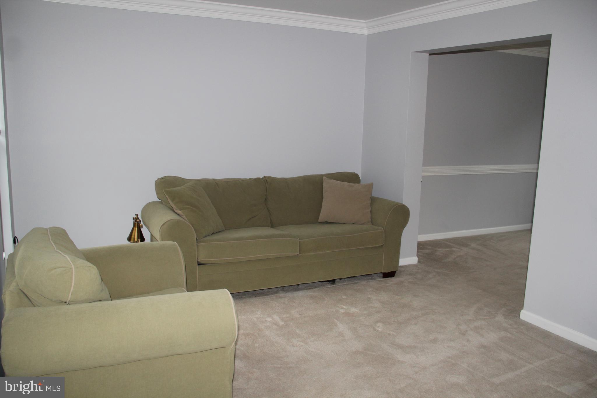 3333 Pouska Road Abingdon, MD 21009 - Photo 5 of 27 Living Room