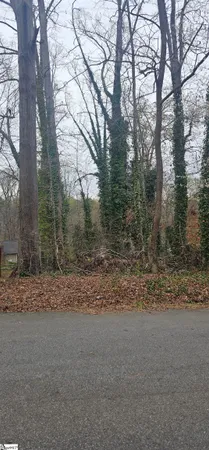 $90,000 | 116 Cashmere Drive, Greenville, SC 29605