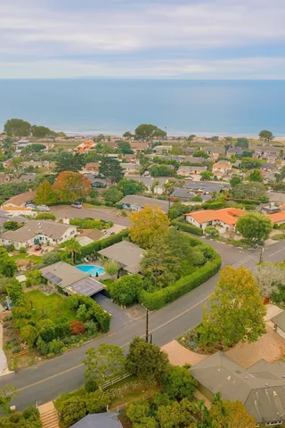 $3,300,000 | 5510 Callejon, Carpinteria, CA 93013