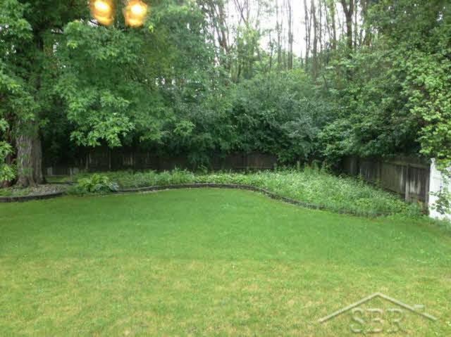 121 East Sugnet Road Midland, MI 48642 - Photo 11 of 19 20362646-10.JPG