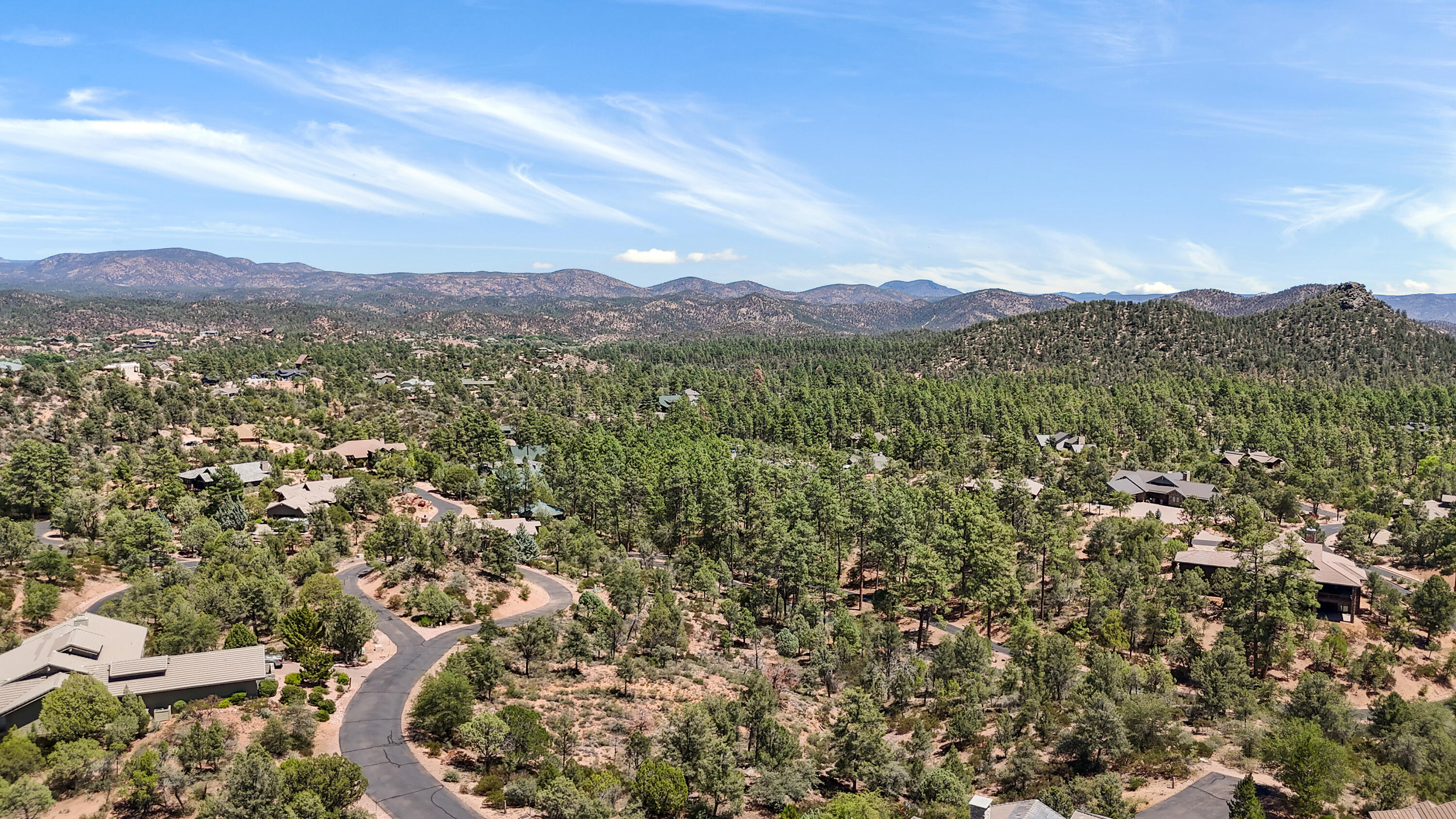 106 South Rim Club Drive Payson, AZ 85541 - Photo 45 of 45 a view of a city with mountain