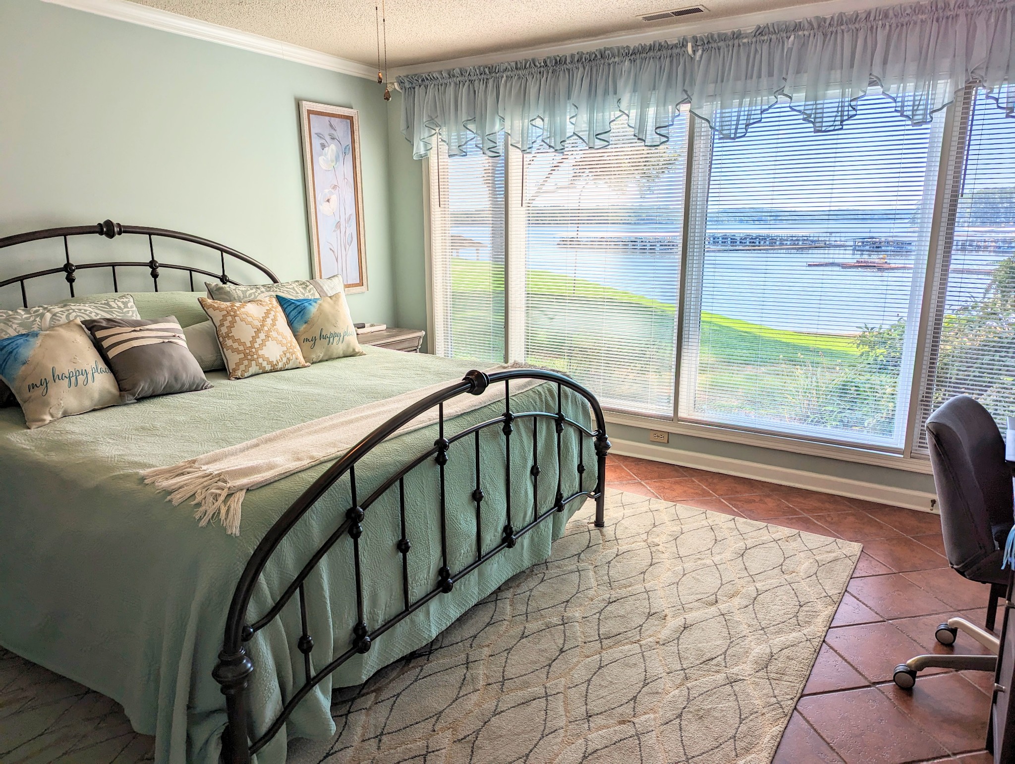 226 Pleasant Place, Unit B2 Springville, TN 38256 - Photo 2 of 43 a bedroom with a bed and a window