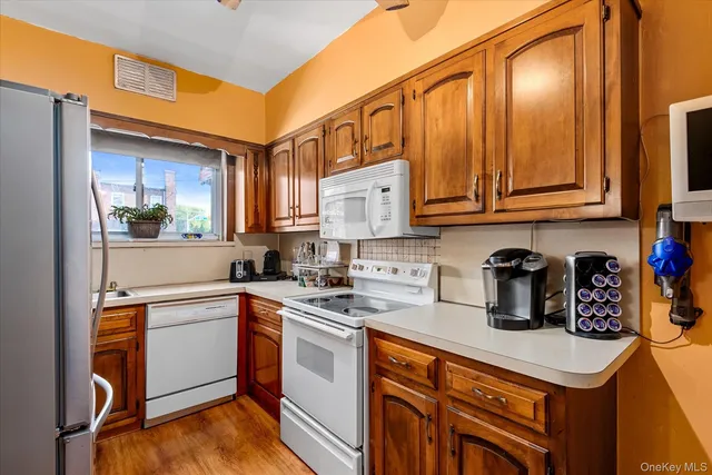 $1,050,000 | 30-63 85th Street | Jackson Heights