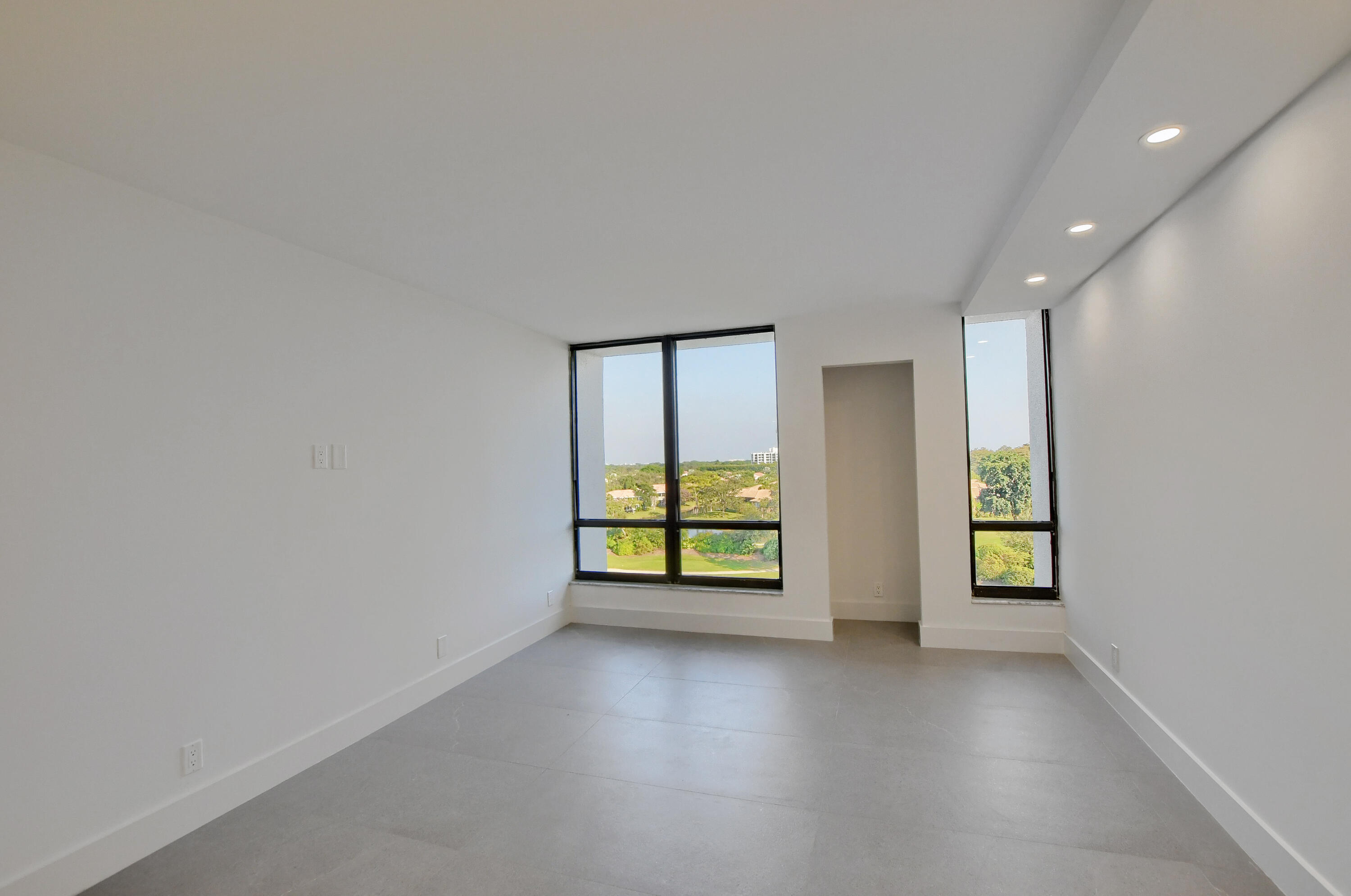 7738 Lakeside Boulevard, Unit 376 Boca Raton, FL 33434 - Photo 14 of 24 17_ebf_0770-hdr(5)
