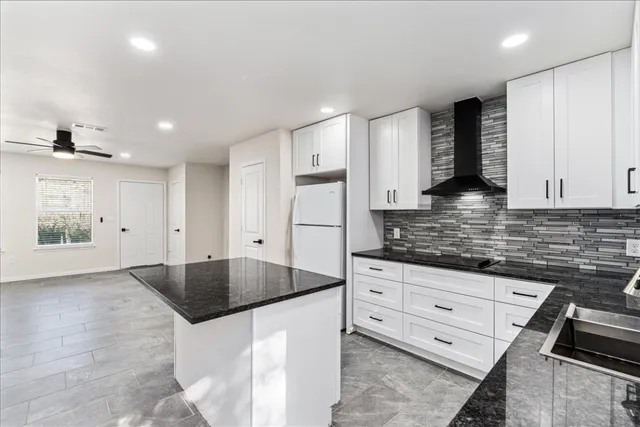 $6,000 | 2505 Pace Bend Road South, Spicewood, TX 78669