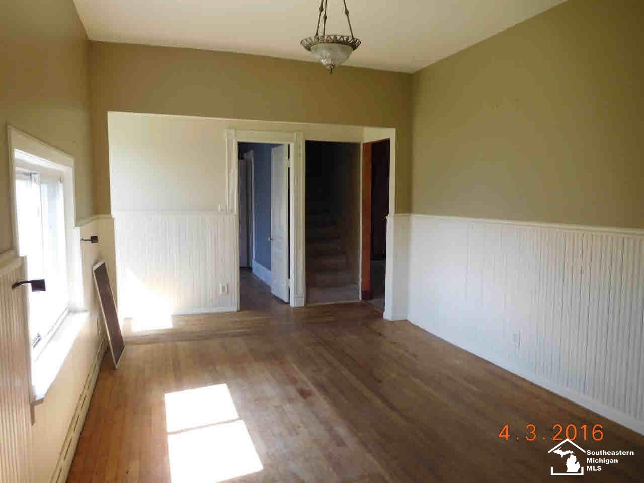 709 Laplaisance Road Monroe, MI 48161 - Photo 19 of 26 21112011-18.JPG
