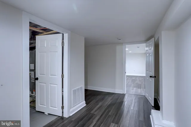 a view of walk in closet