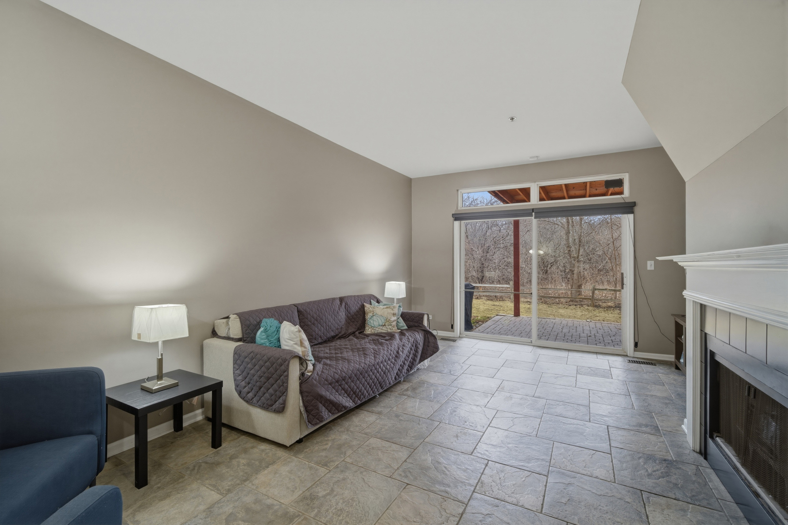 286 Prairie View Lane Wheeling, IL 60090 - Photo 14 of 24