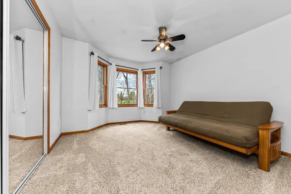 $795,000 | 11460 Hearthside Drive, Pinckney, MI 48169