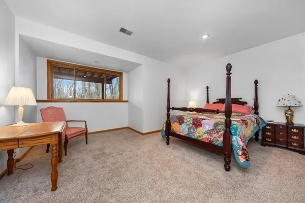 $795,000 | 11460 Hearthside Drive, Pinckney, MI 48169