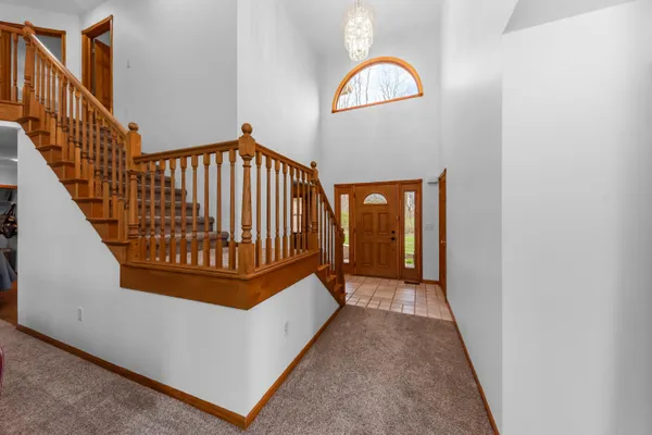 $795,000 | 11460 Hearthside Drive, Pinckney, MI 48169