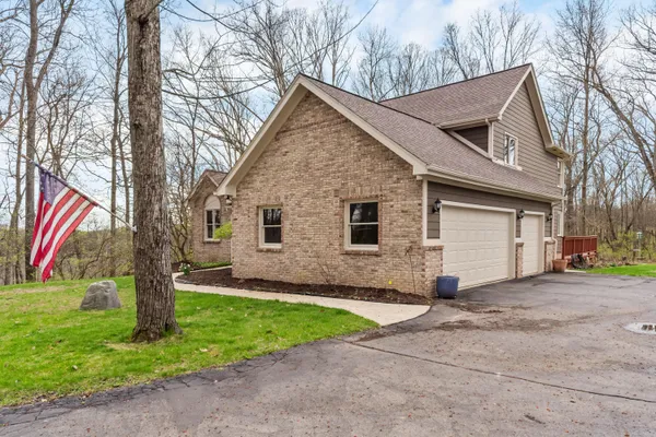 $795,000 | 11460 Hearthside Drive, Pinckney, MI 48169