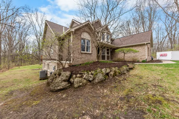 $795,000 | 11460 Hearthside Drive, Pinckney, MI 48169