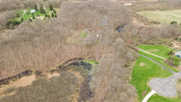 $795,000 | 11460 Hearthside Drive, Pinckney, MI 48169