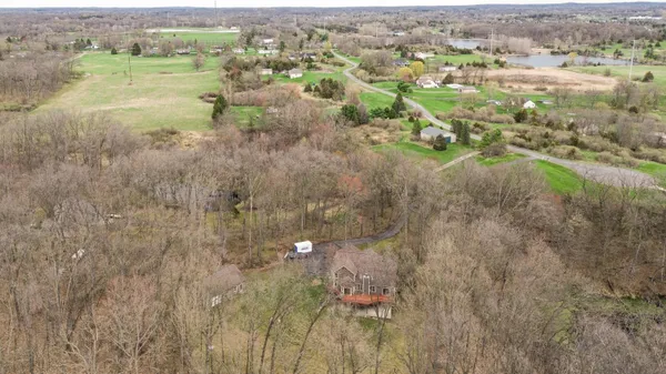 $795,000 | 11460 Hearthside Drive, Pinckney, MI 48169