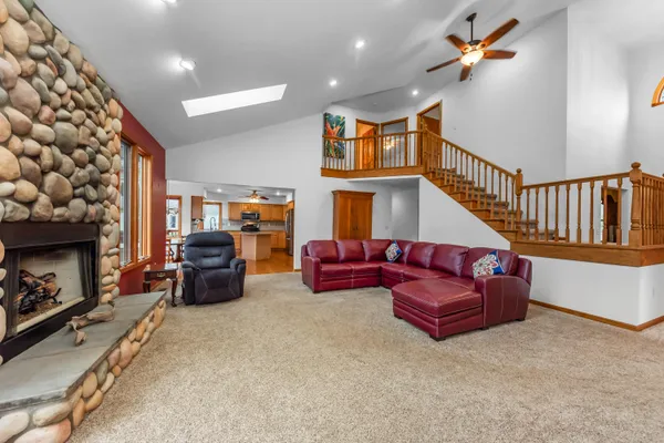 $795,000 | 11460 Hearthside Drive, Pinckney, MI 48169