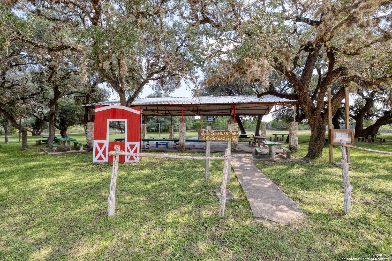 394 Squirrel Bend Uvalde, TX 78801 - Photo 40 of 80