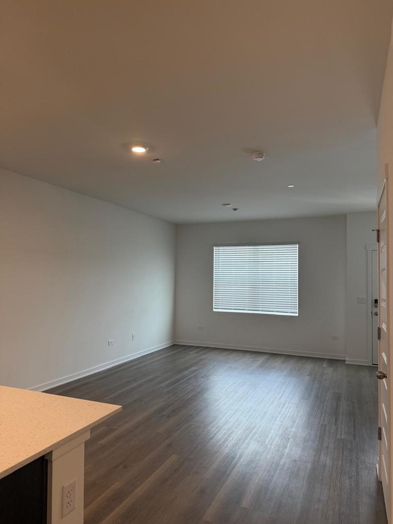 2257 Riesling Road Oswego, IL 60543 - Photo 6 of 14 Gallery Image 6