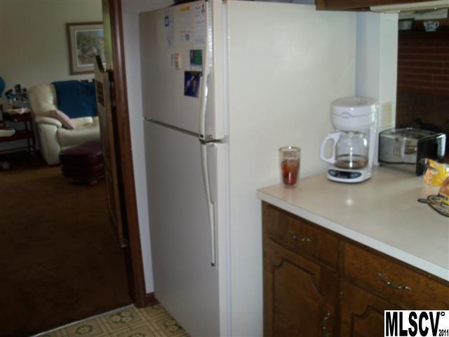 6141 Bartley Road Hickory, NC 28601 - Photo 5 of 17 Gallery Image 5