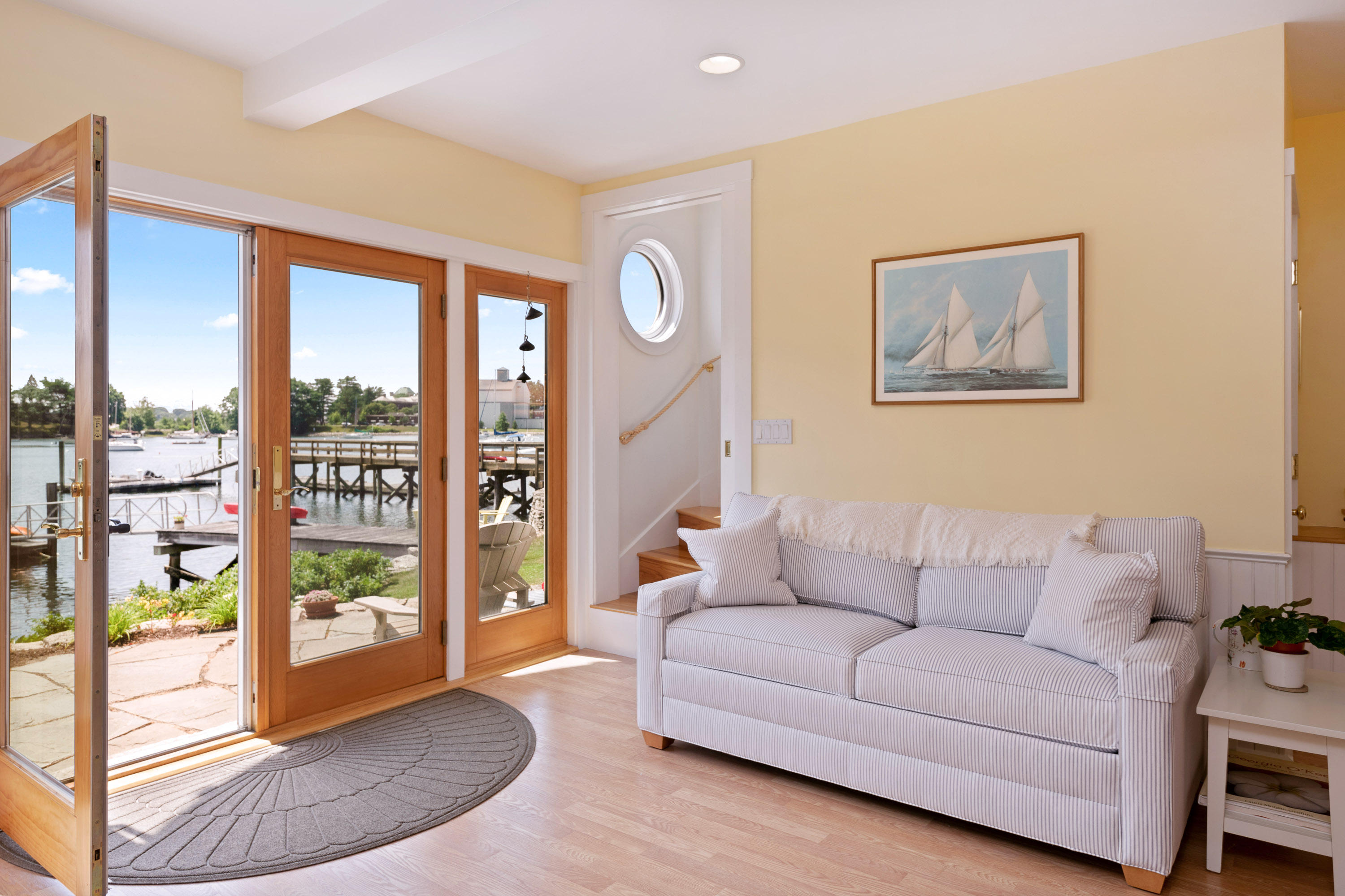 148 Whipple Road Kittery, ME 03904 - Photo 15 of 41 Family Room