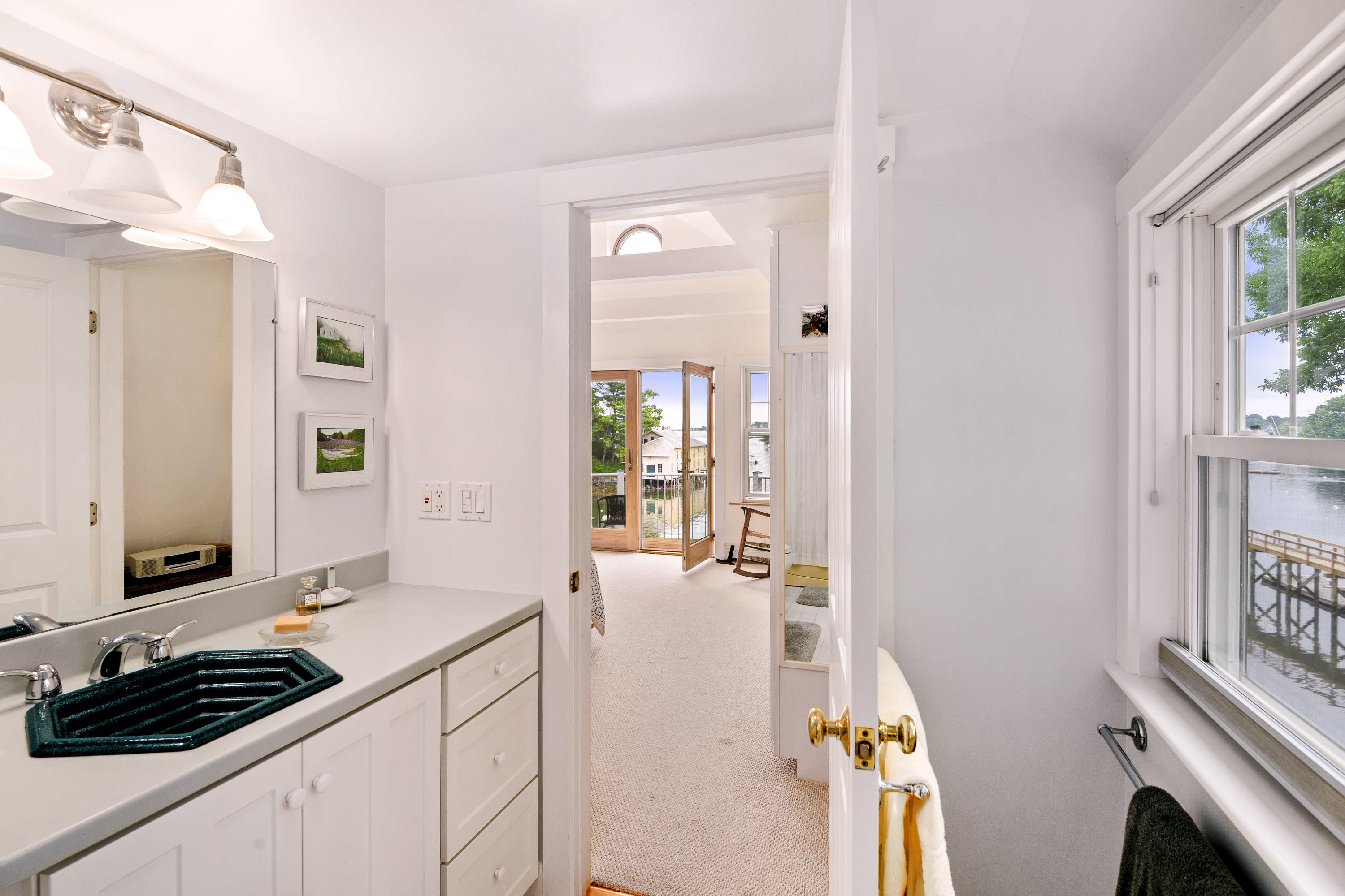 148 Whipple Road Kittery, ME 03904 - Photo 20 of 41 Master Bath