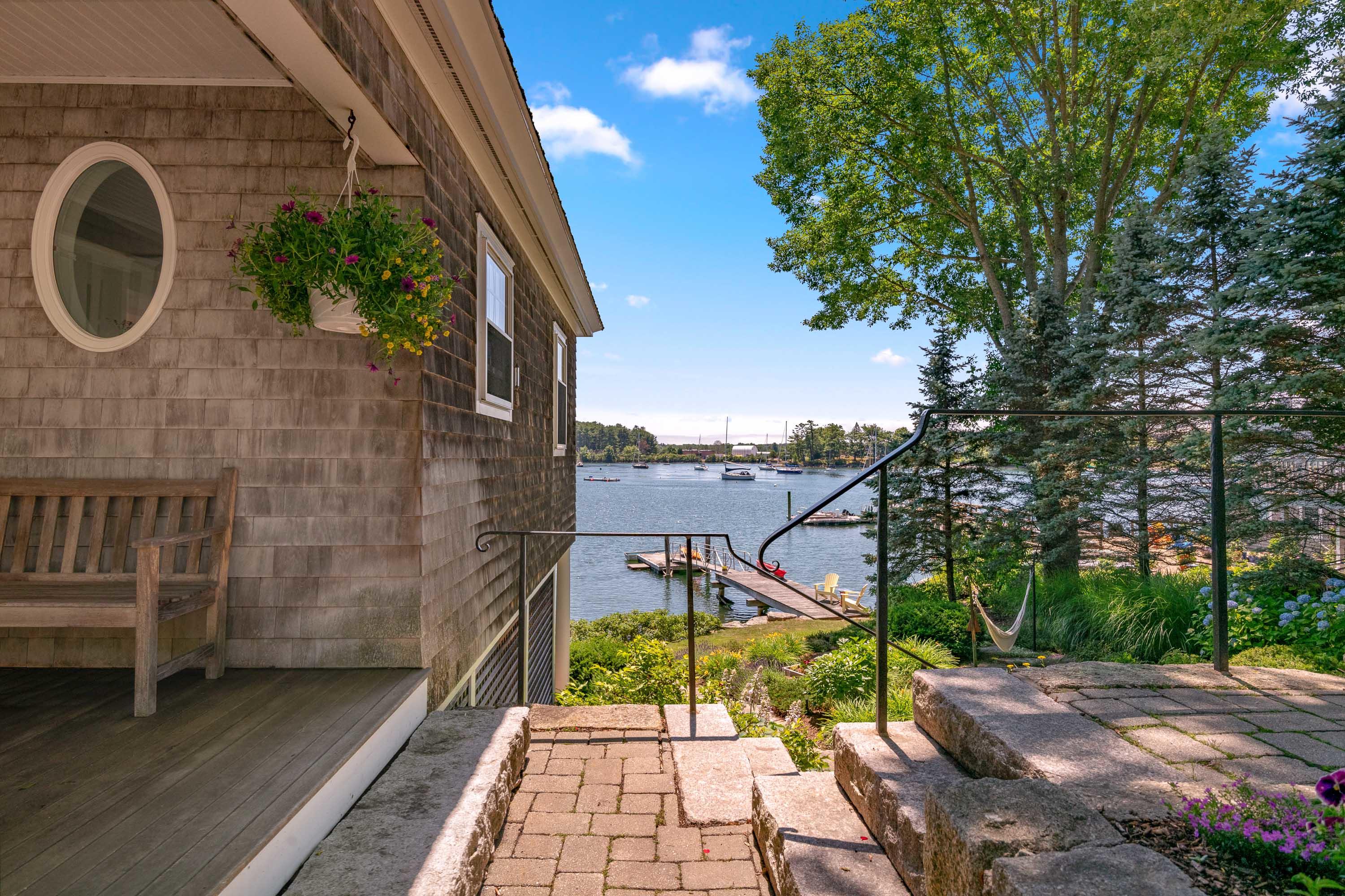 148 Whipple Road Kittery, ME 03904 - Photo 2 of 41 Exterior