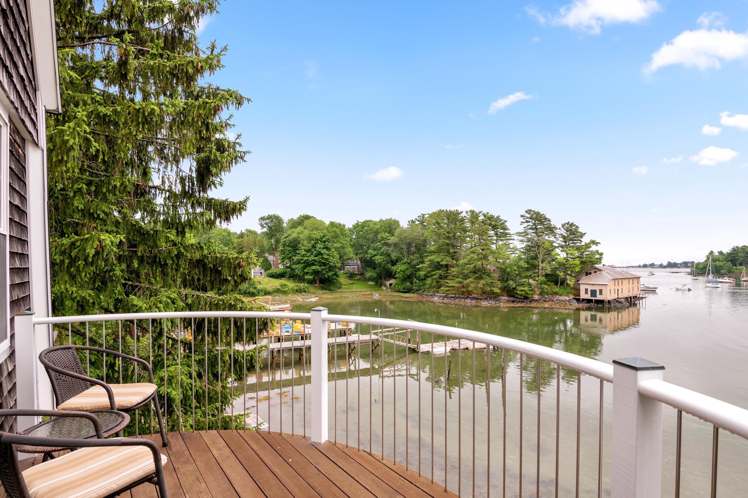 148 Whipple Road Kittery, ME 03904 - Photo 21 of 41 Views