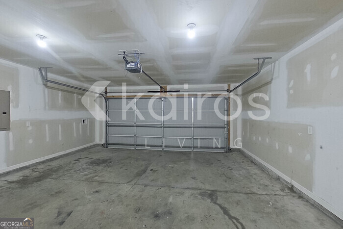101 St Matthew Way Springfield, GA 31329 - Photo 25 of 30 a view of entryway